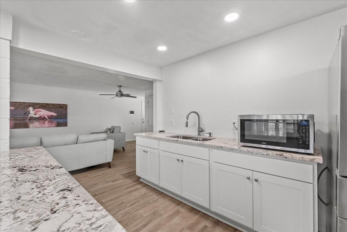 Interior, Kitchen, Living room, Recessed Lighting, Wood Texture Flooring