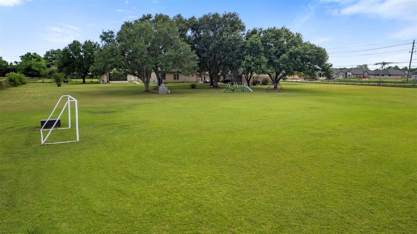 Backyard, Exterior, Playground