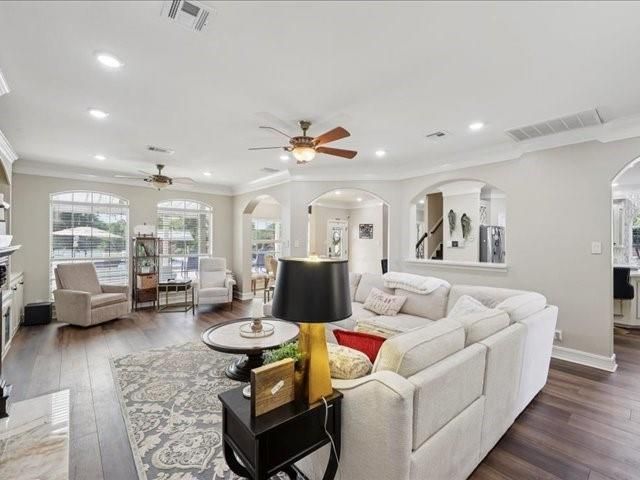 Interior, Living room, Recessed Lighting, Wood Texture Flooring