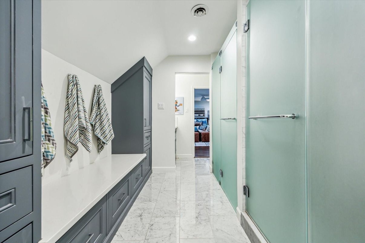 Interior, Marble, Recessed Lighting