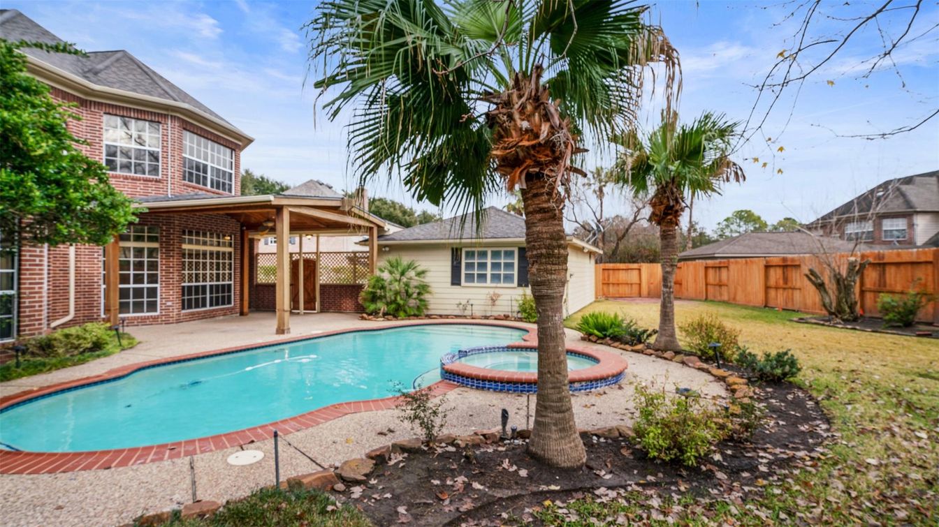 Backyard, Exterior, Pool