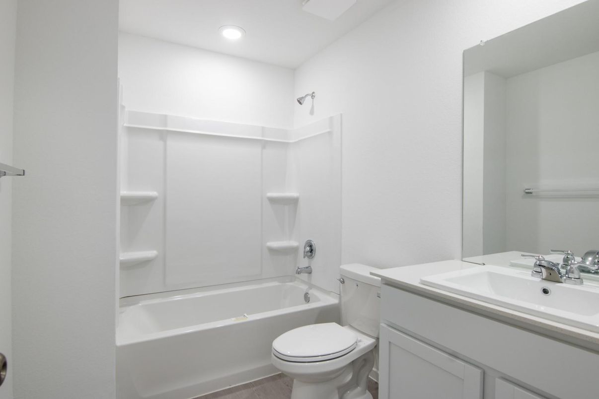 Bathroom, Interior, Recessed Lighting