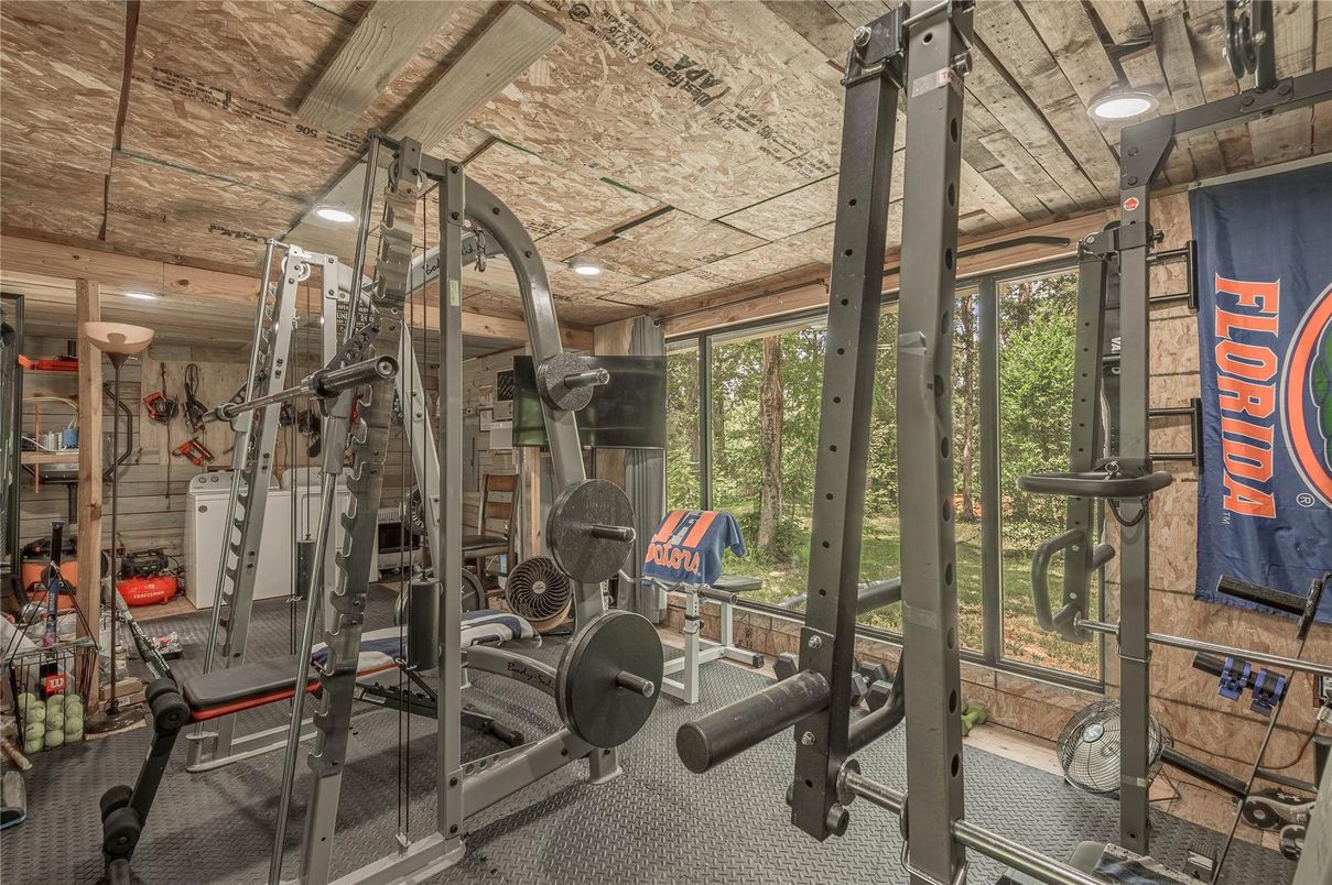 Fitness Equipment, Interior, Recessed Lighting