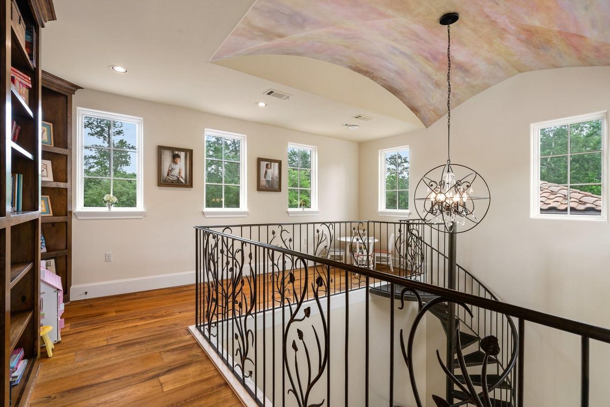 Chandelier, Interior, Pendant Lights, Recessed Lighting, Wood Texture Flooring