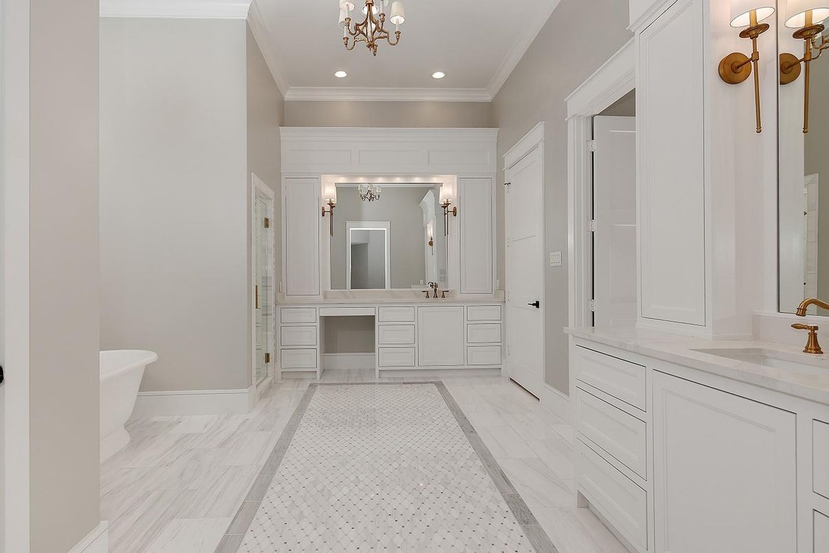 Bathroom, Dual Sink Vanities, Free Standing Baths, Interior, Marble, Recessed Lighting