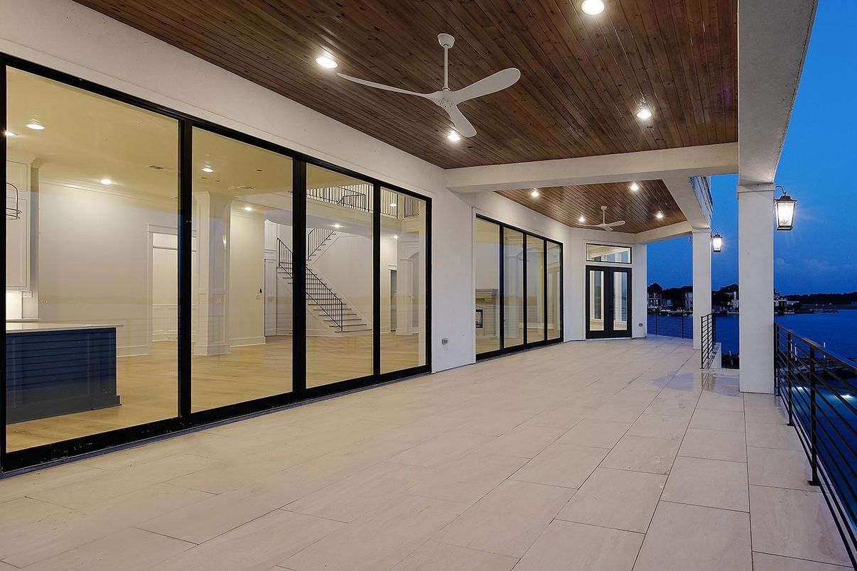 Empty room, Interior, Recessed Lighting, Water, Wooden Ceilings