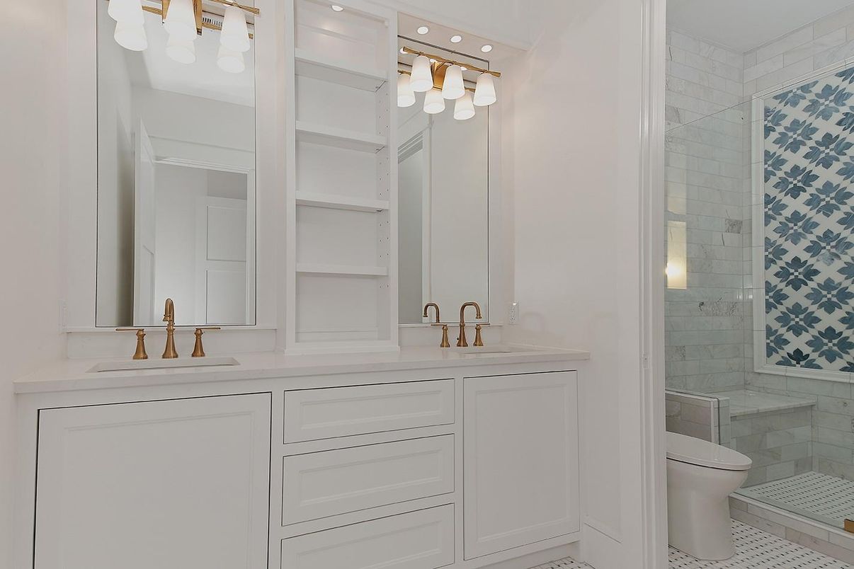 Bathroom, Dual Sink Vanities, Glass Shower, Interior