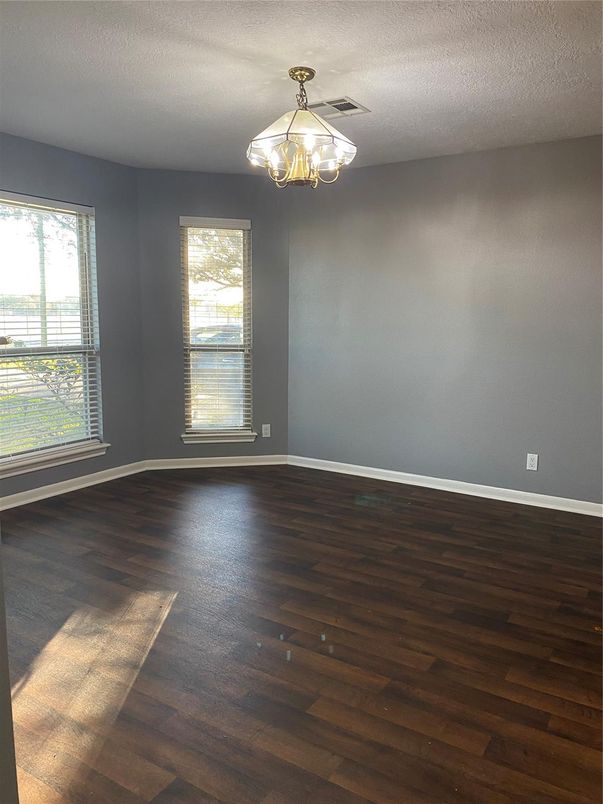 Chandelier, Empty room, Interior, Wood Texture Flooring