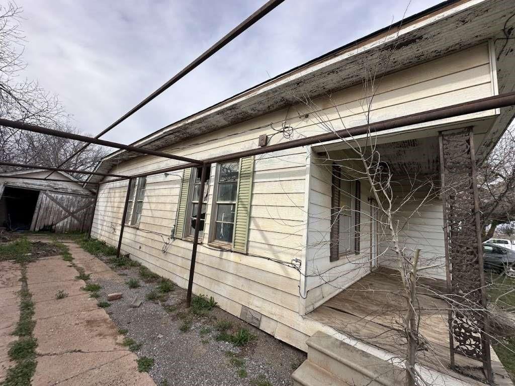 Exterior, Glass Ceilings, Sun Room