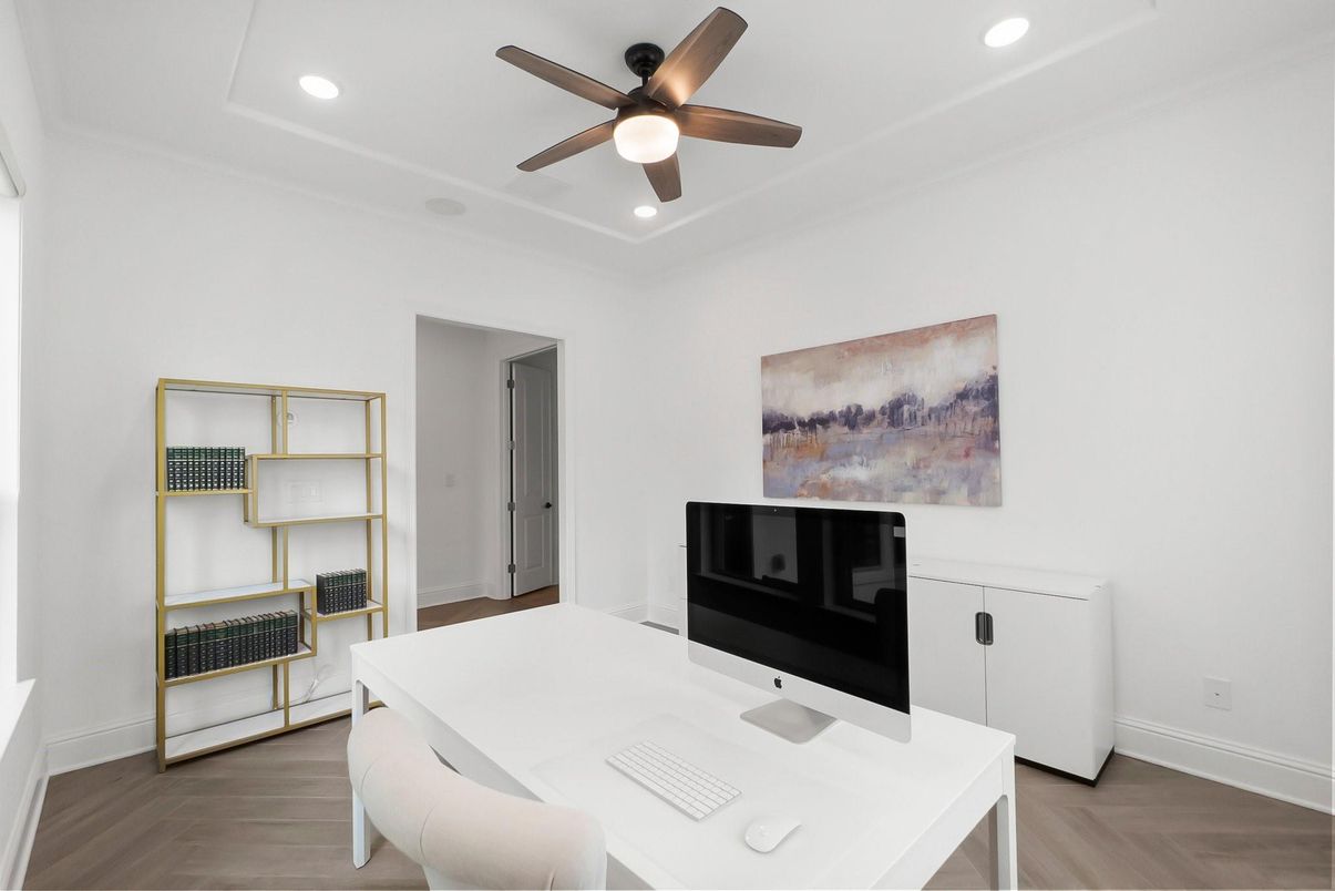 Home Office, Interior, Recessed Lighting, Wood Texture Flooring