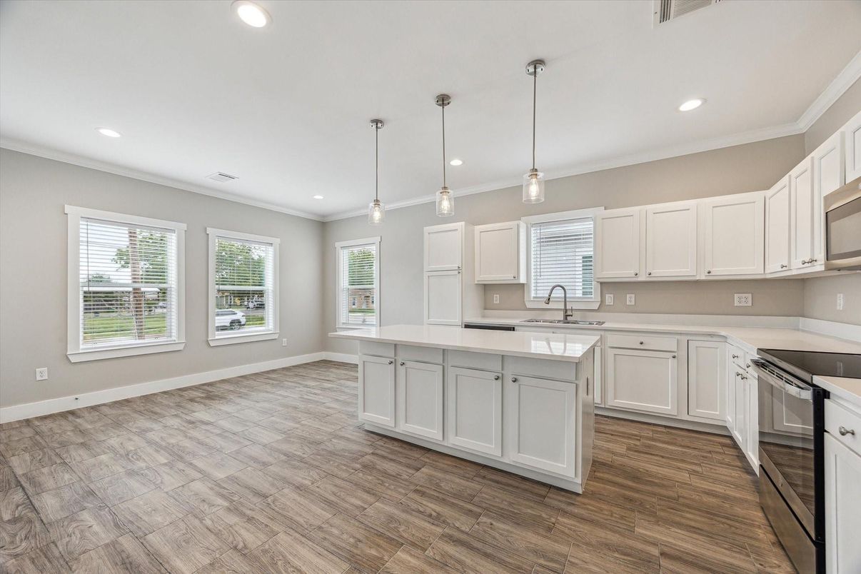 Interior, Kitchen, Pendant Lights, Recessed Lighting, Wood Texture Flooring