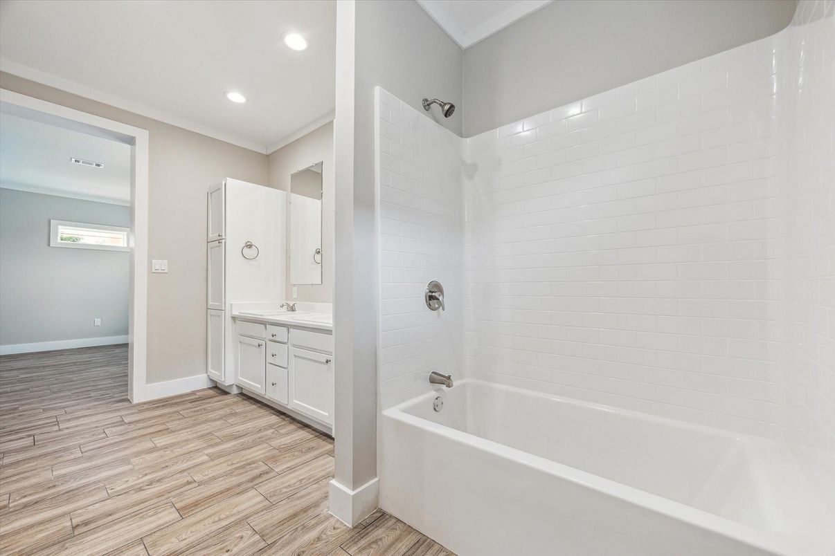 Bathroom, Interior, Recessed Lighting, Wood Texture Flooring