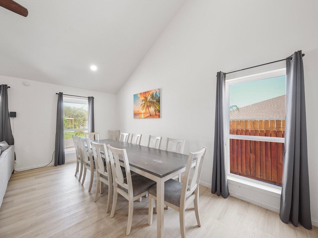 Dining room, Interior, Recessed Lighting, Wood Texture Flooring