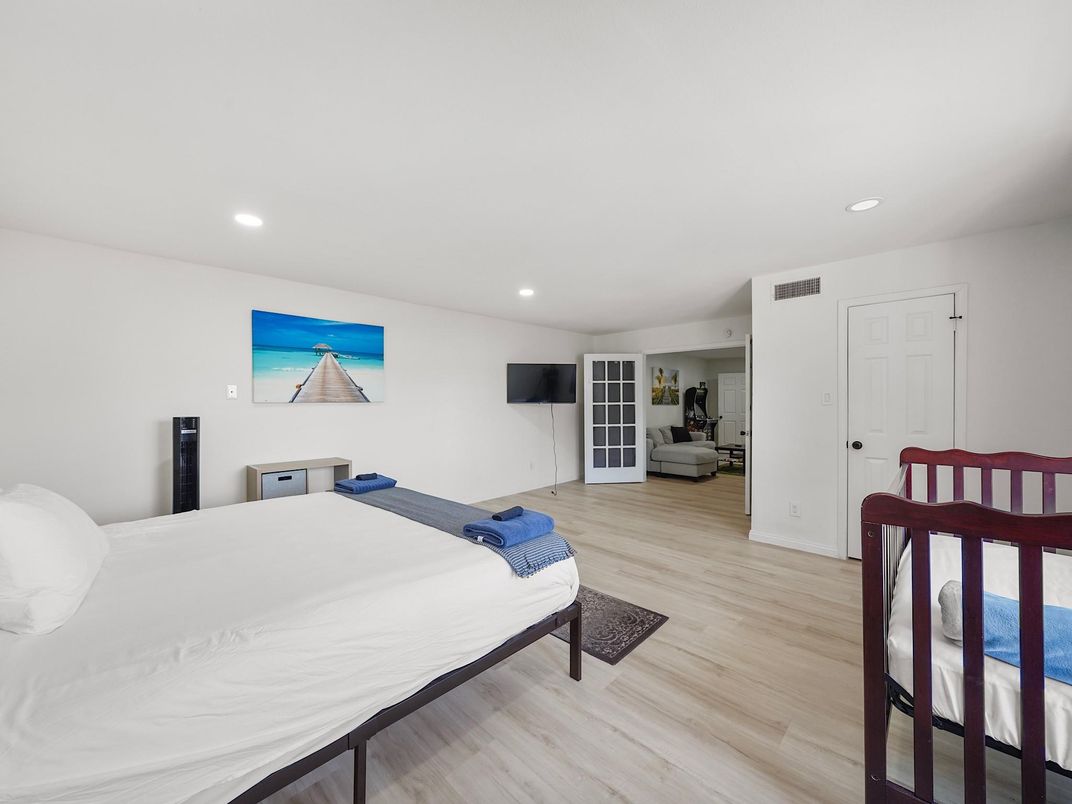 Bedroom, Interior, Recessed Lighting, Wood Texture Flooring