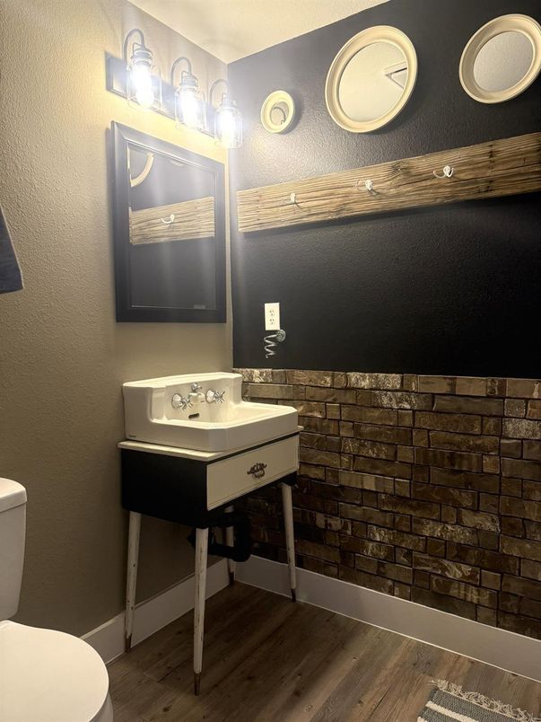 Bathroom, Interior, Wood Texture Flooring