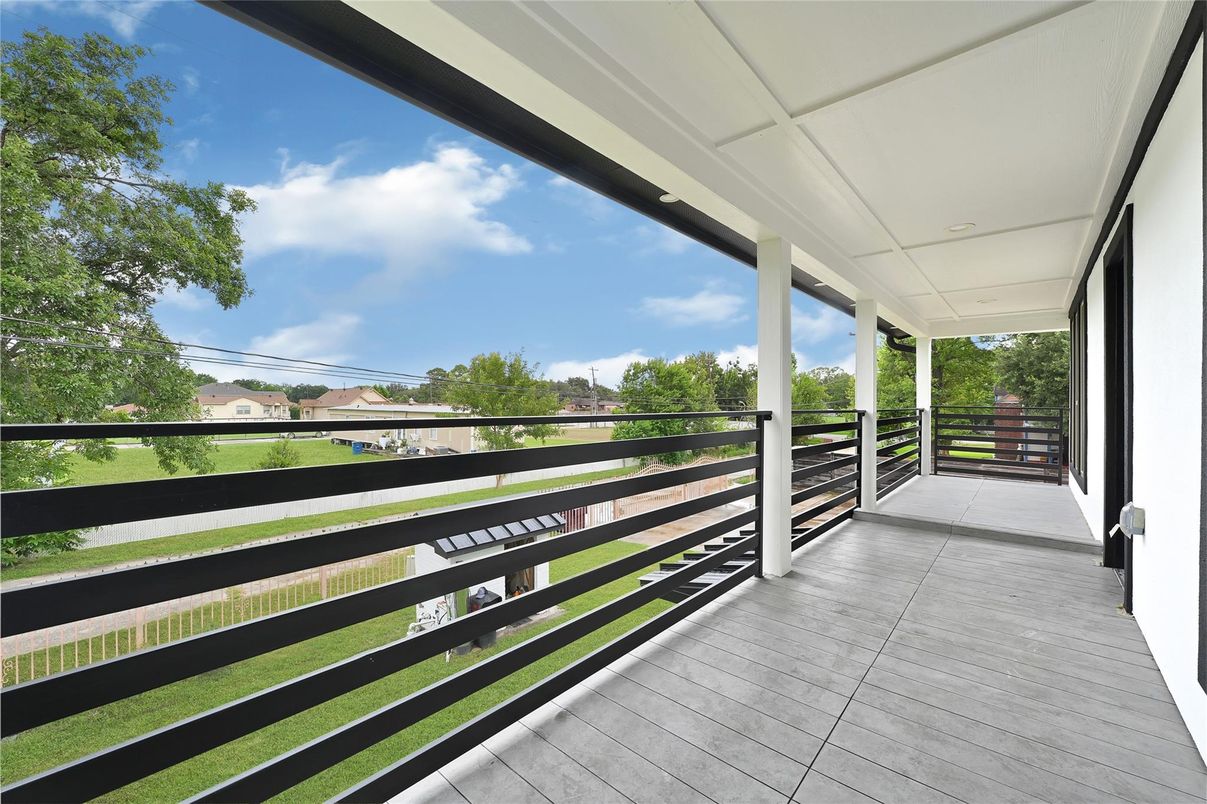 Exterior, Wood Texture Flooring