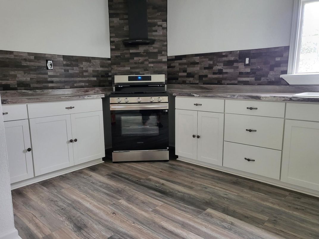Interior, Kitchen, Stainless Steel Appliances, Wood Texture Flooring