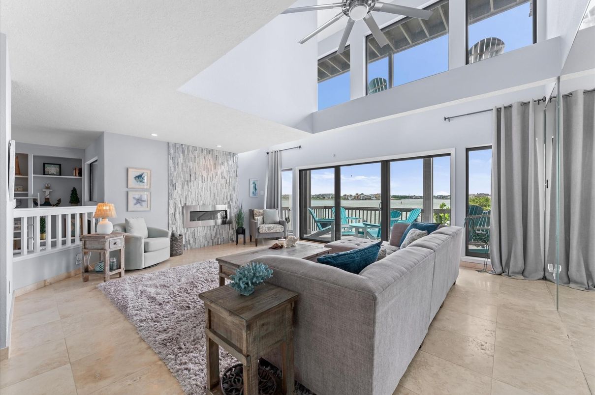 Fireplace, Interior, Living room, Recessed Lighting, Water