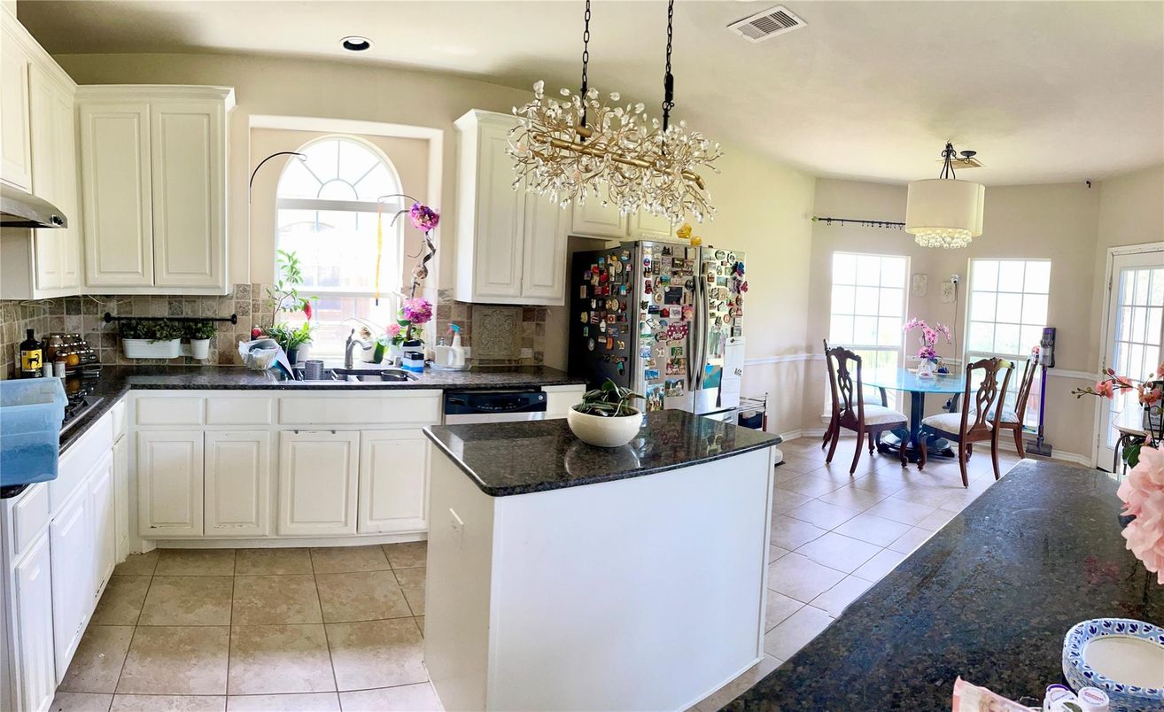 Chandelier, Dining room, Interior, Kitchen, Pendant Lights, Recessed Lighting