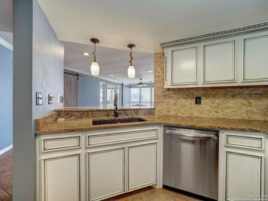 Interior, Kitchen, Pendant Lights, Recessed Lighting
