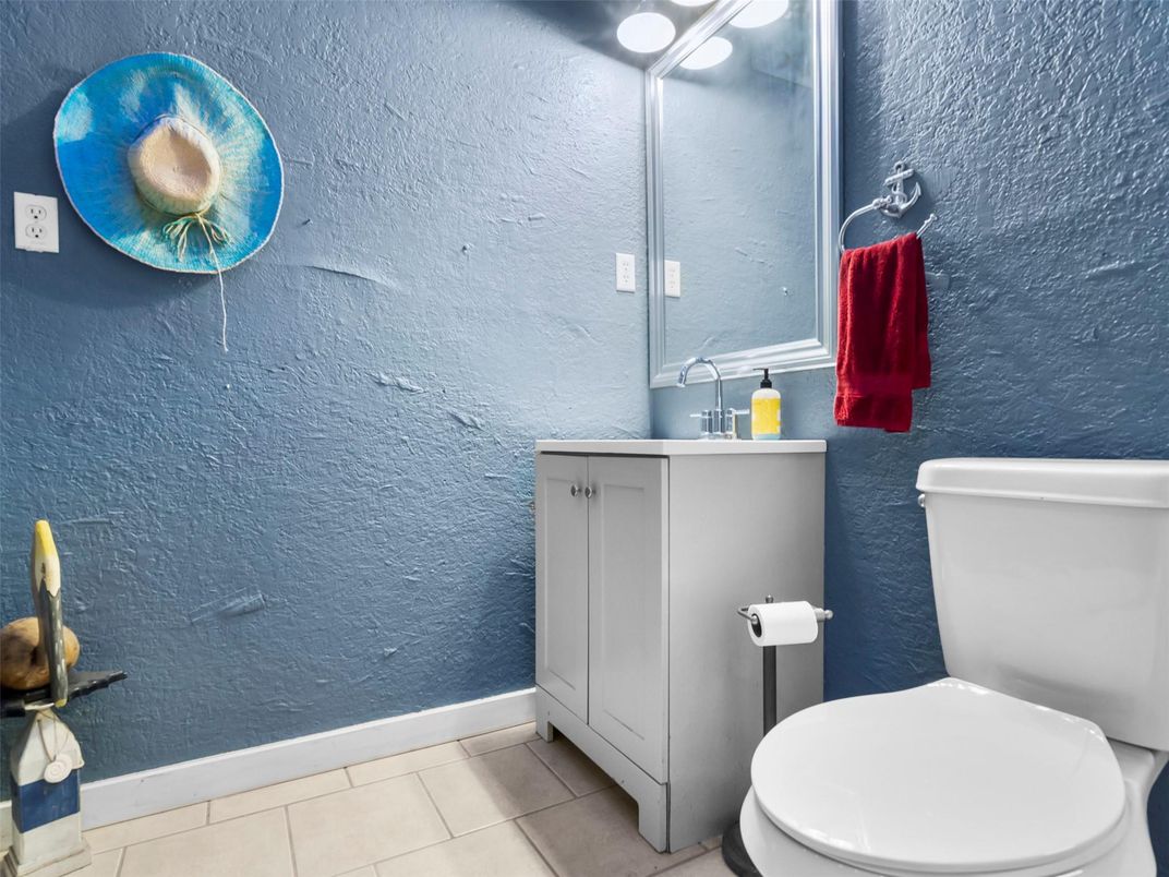Bathroom, Interior