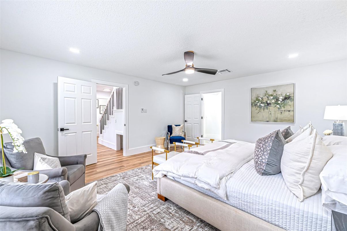 Bedroom, Interior, Recessed Lighting, Wood Texture Flooring