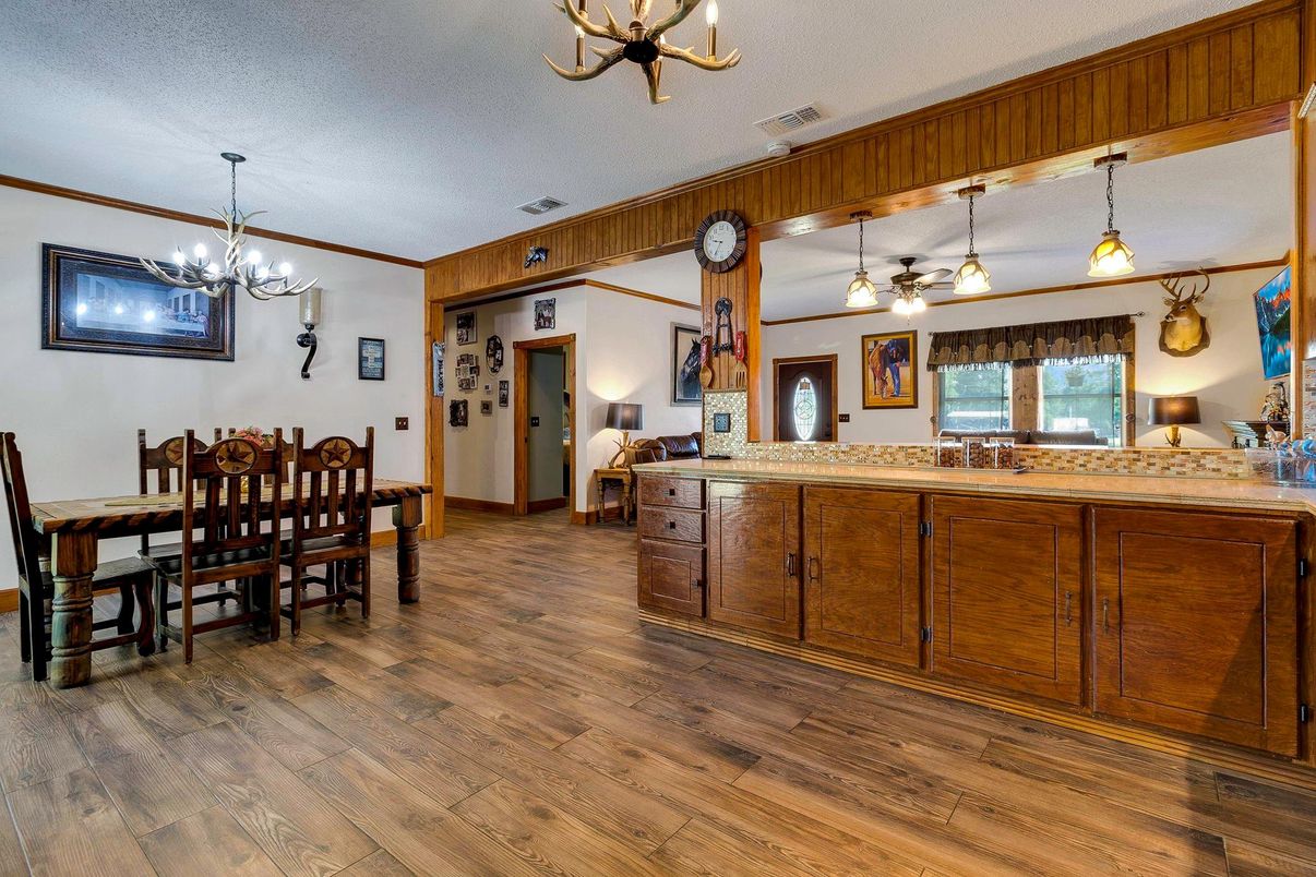 Chandelier, Dining room, Interior, Pendant Lights, Wood Texture Flooring