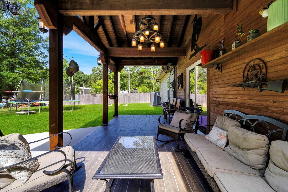 Backyard, Exterior, Playground