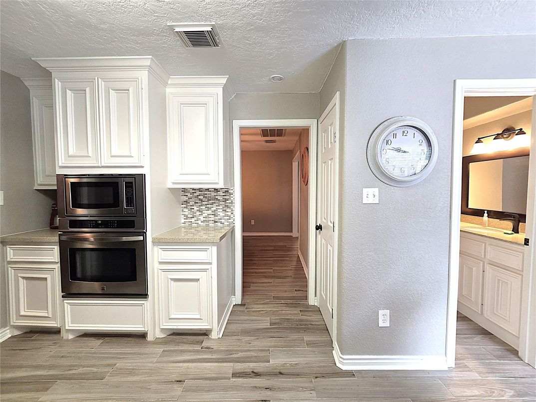 Interior, Kitchen, Wood Texture Flooring
