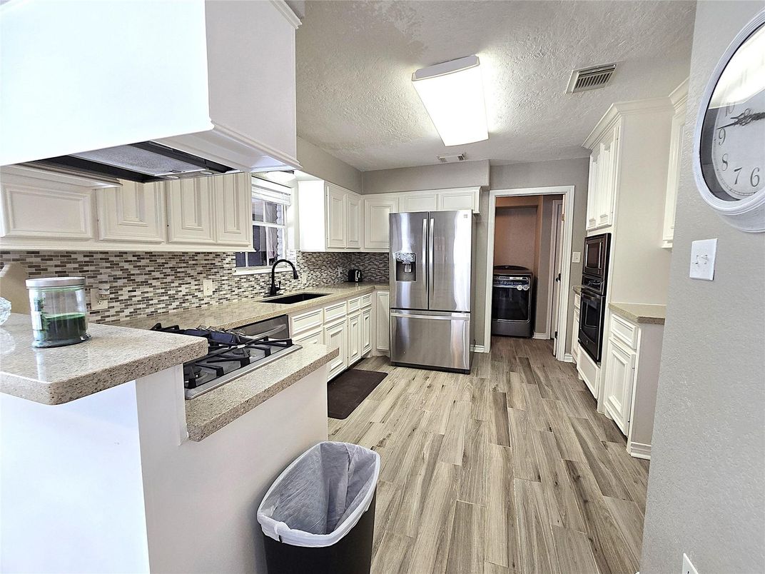 Interior, Kitchen, Stainless Steel Appliances, Wood Texture Flooring