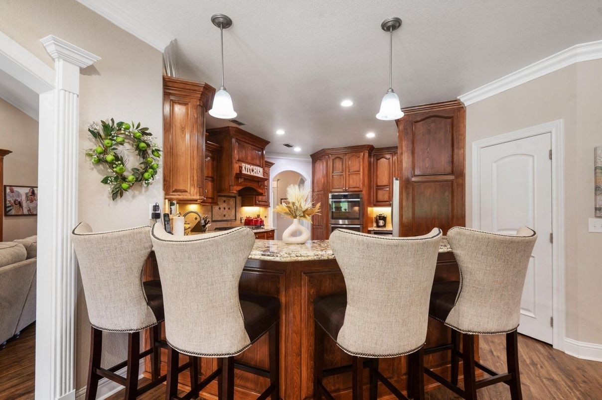 Interior, Kitchen, Pendant Lights, Recessed Lighting, Wood Texture Flooring