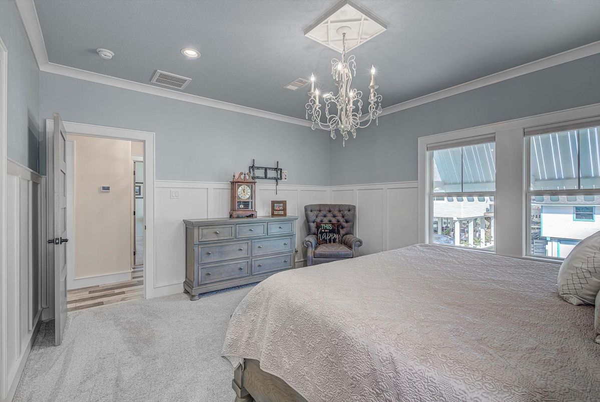 Bedroom, Chandelier, Interior, Recessed Lighting