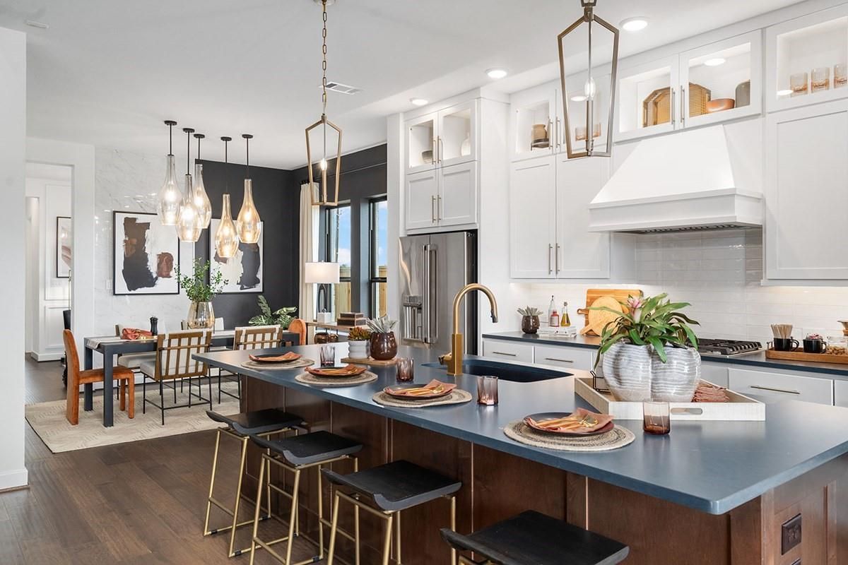 Dining room, Interior, Kitchen, Pendant Lights, Recessed Lighting, Wood Texture Flooring