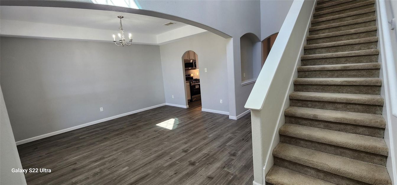 Chandelier, Empty room, Interior, Wood Texture Flooring