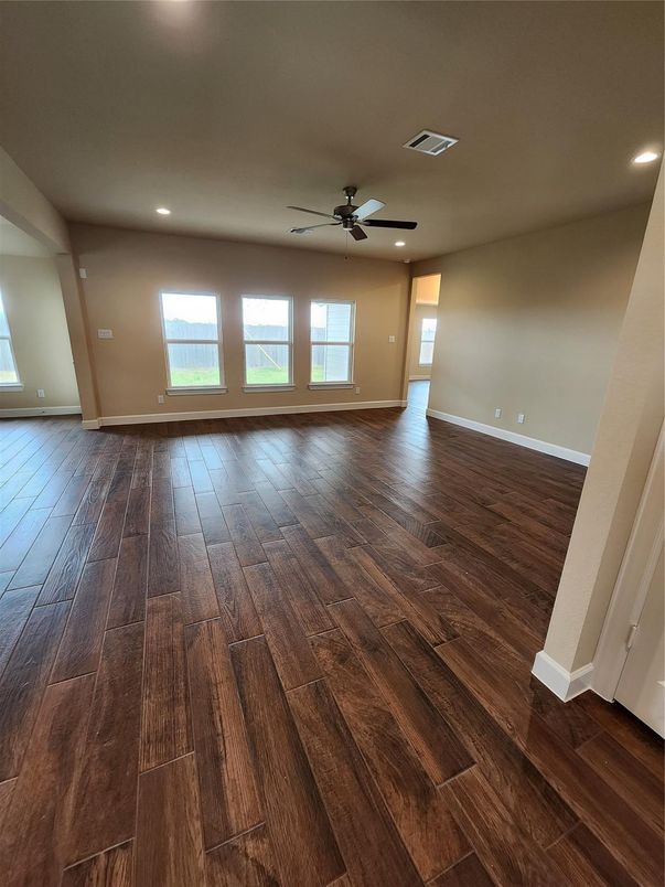 Empty room, Interior, Recessed Lighting, Wood Texture Flooring