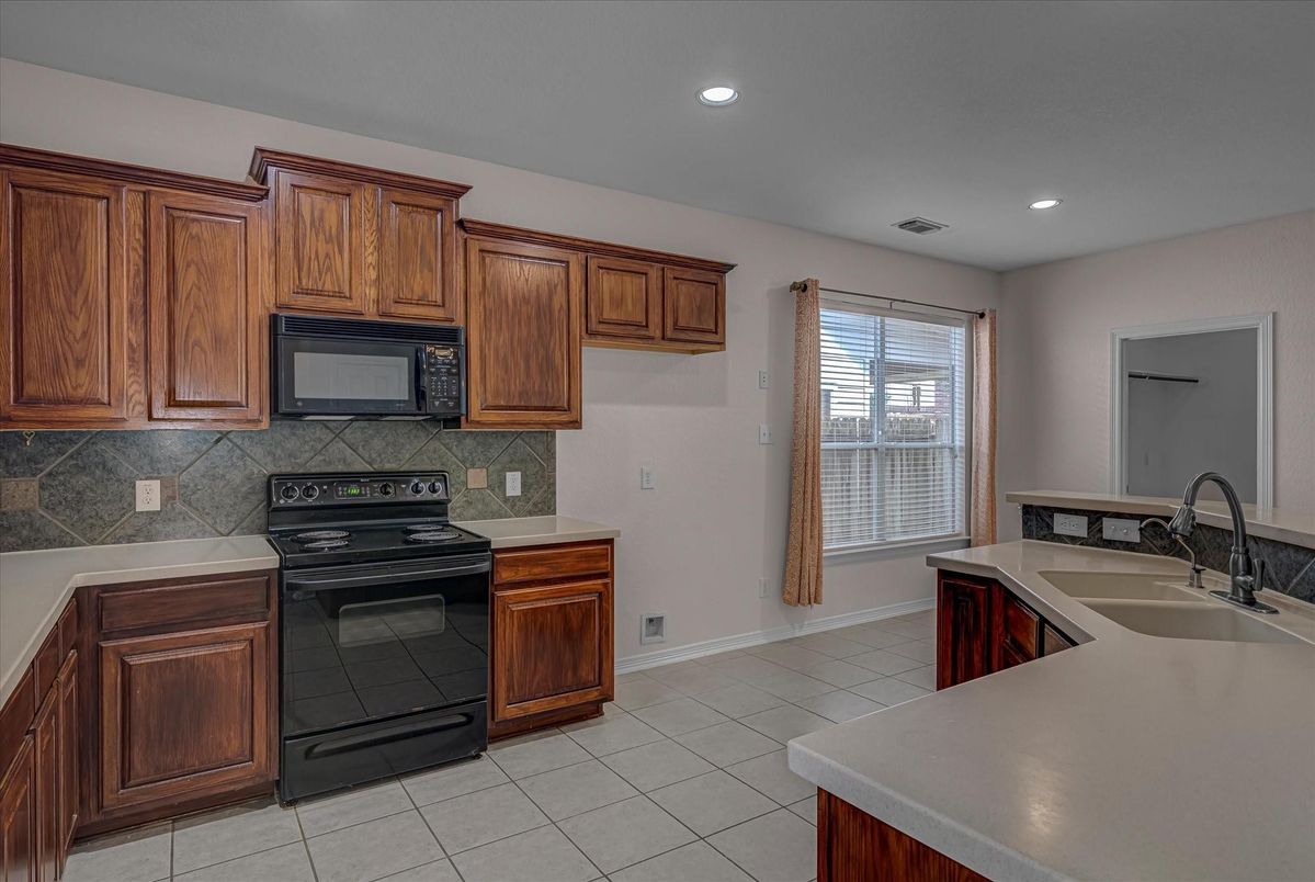 Interior, Kitchen, Recessed Lighting