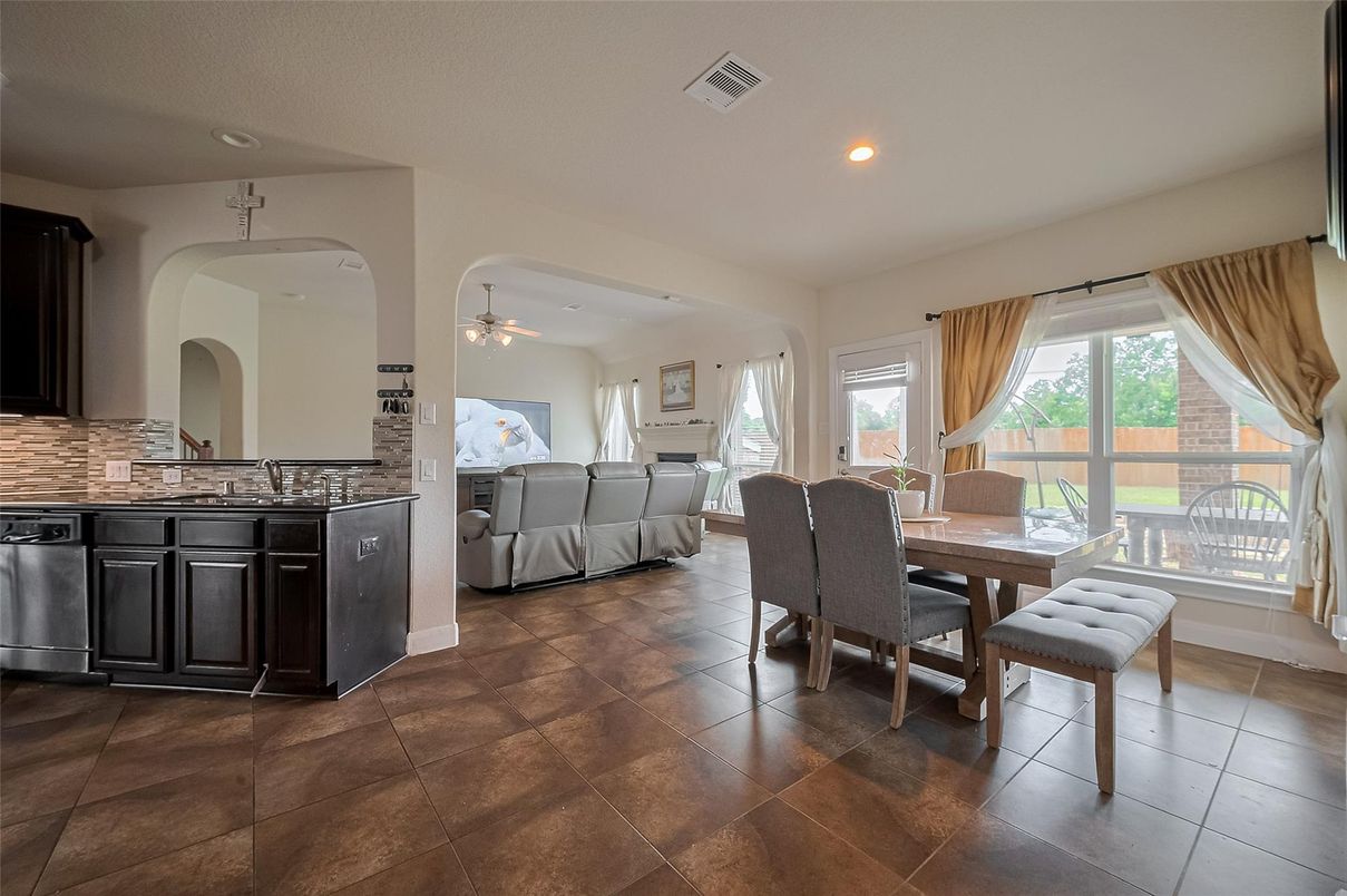 Dining room, Interior, Kitchen, Living room, Recessed Lighting