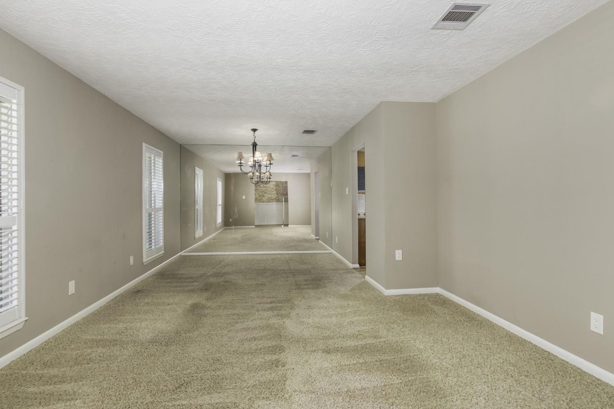 Chandelier, Empty room, Interior