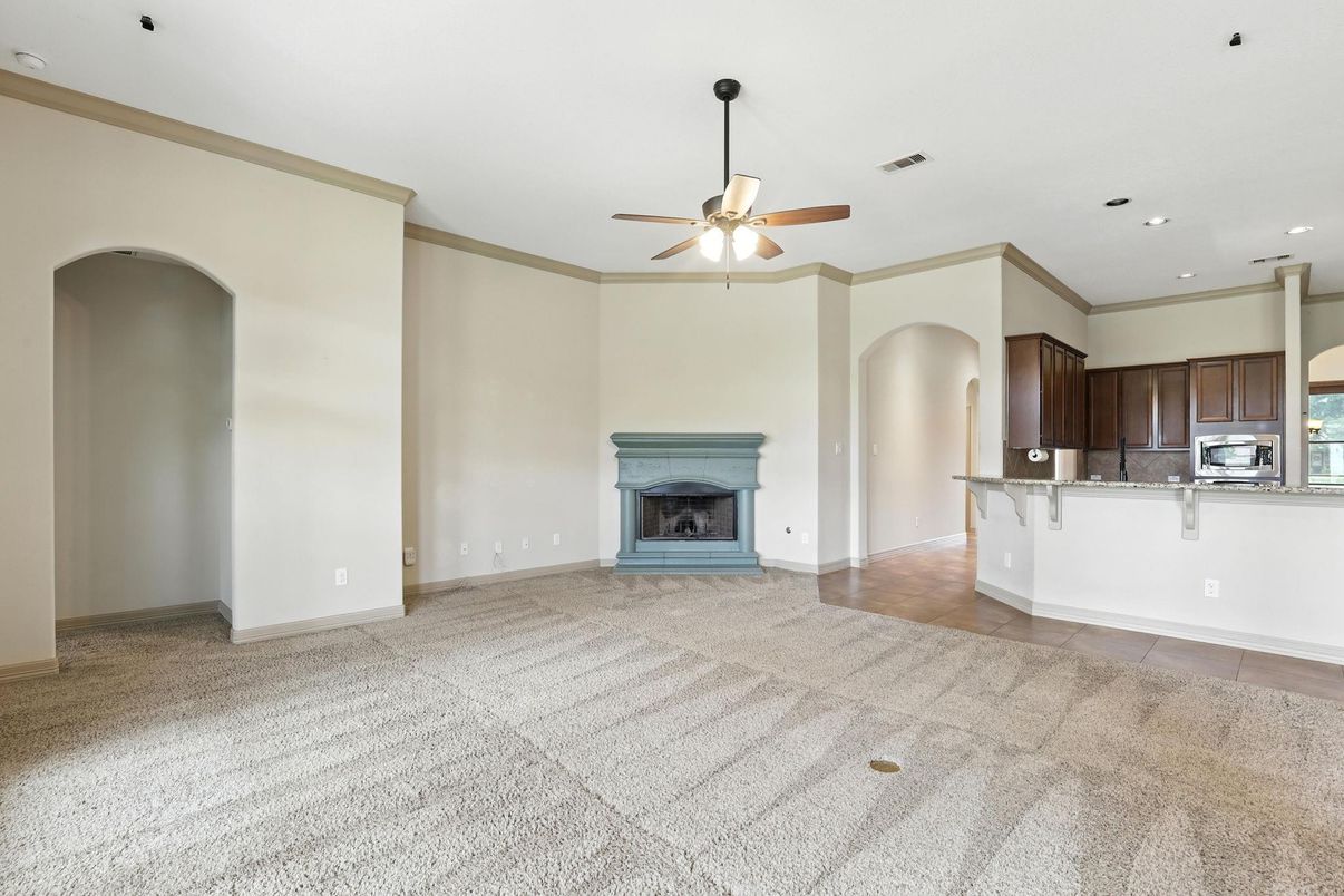 Empty room, Fireplace, Interior, Kitchen, Recessed Lighting