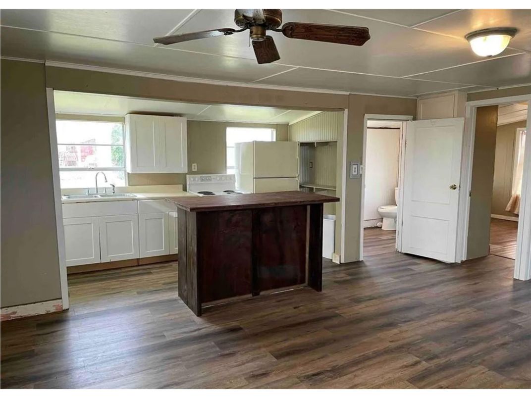 Interior, Kitchen, Wood Texture Flooring