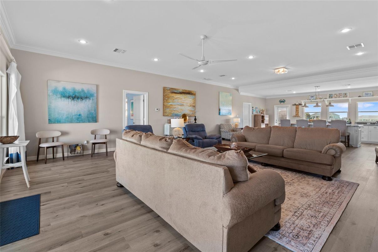 Interior, Living room, Recessed Lighting, Wood Texture Flooring