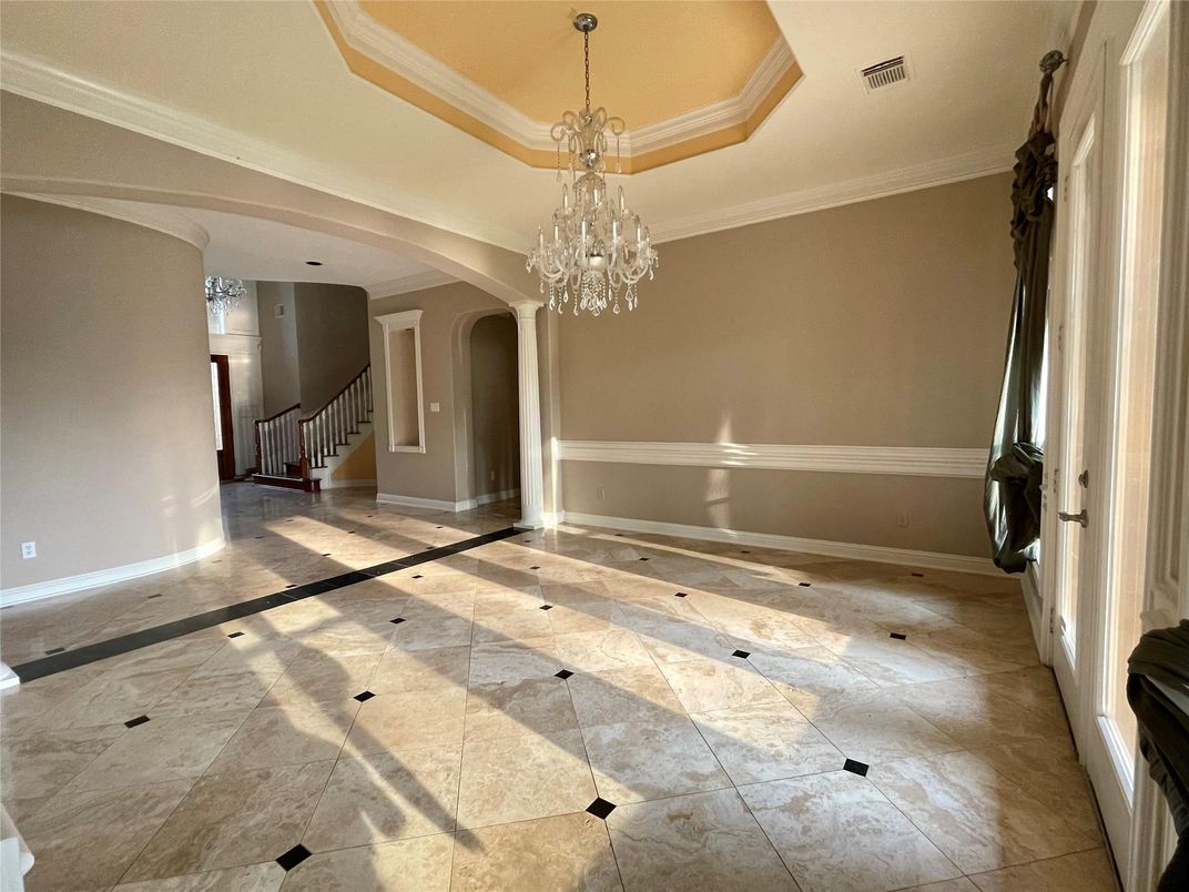 Chandelier, Empty room, Interior