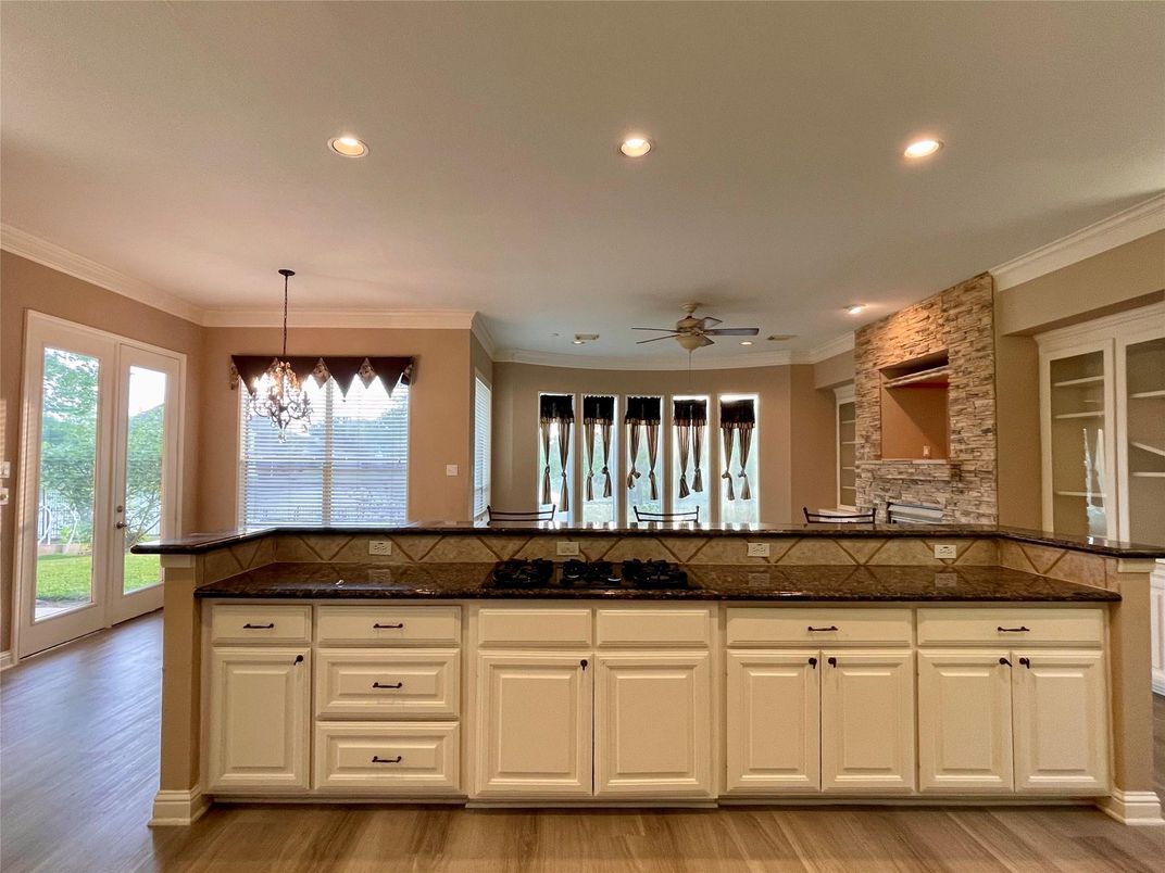 Chandelier, Interior, Recessed Lighting, Stone Walls, Wood Texture Flooring