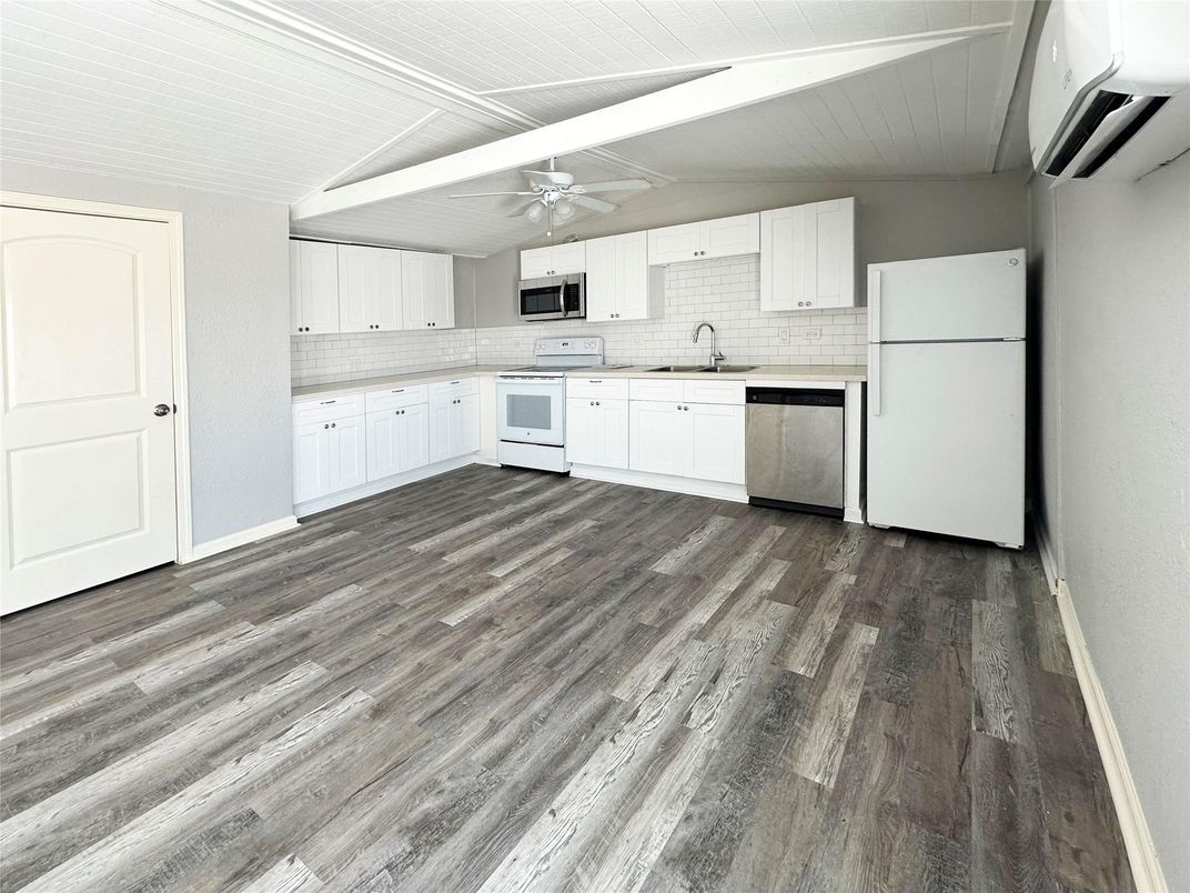 Interior, Kitchen, Wood Texture Flooring