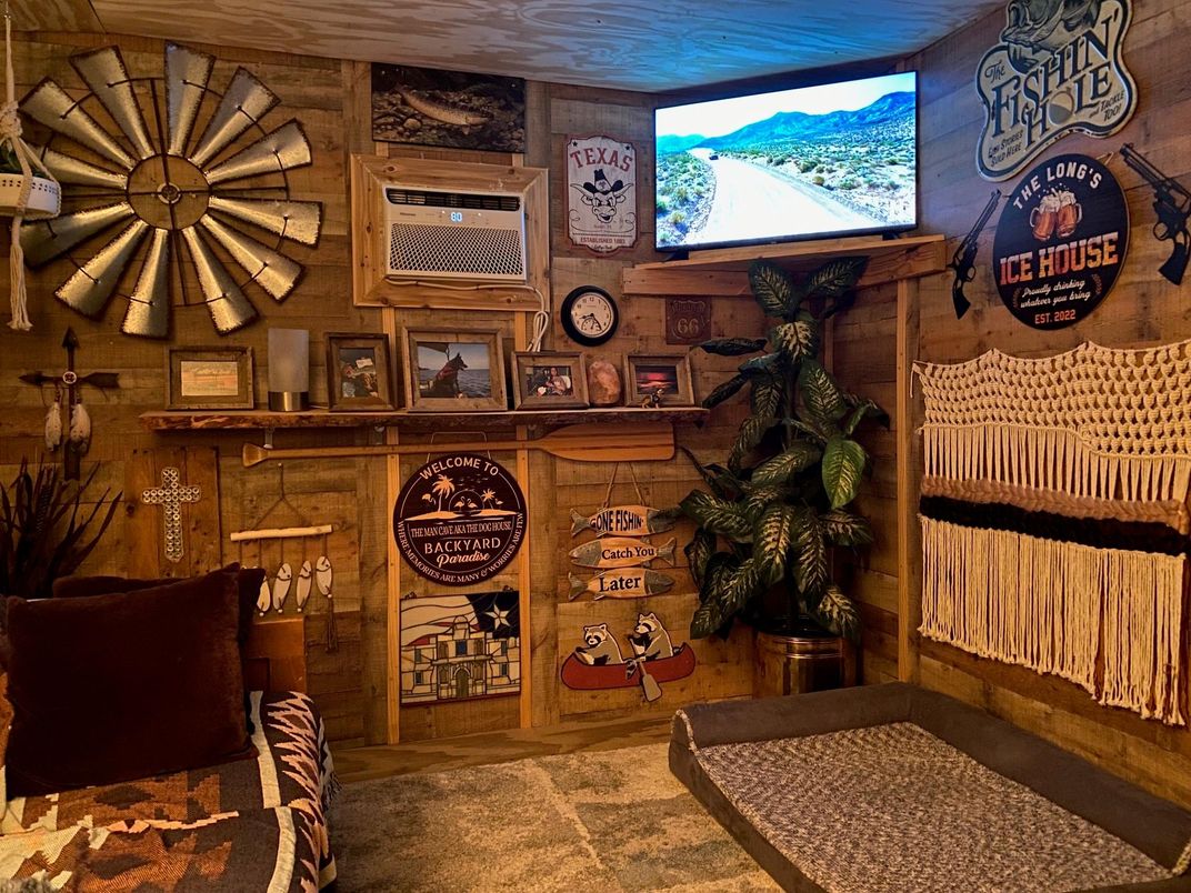 Interior, Wooden Walls