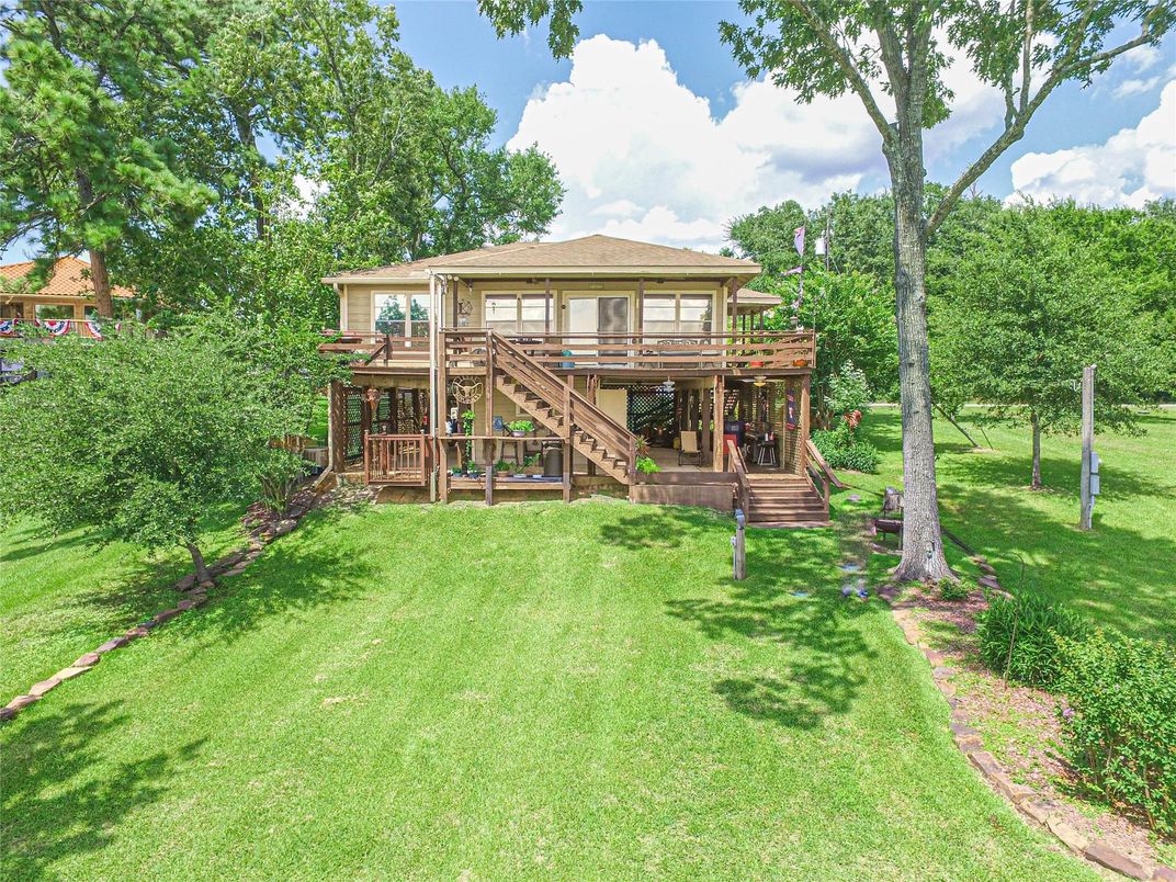 Backyard, Exterior, Playground