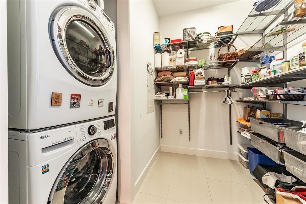 Interior, Utility Closets, Washer