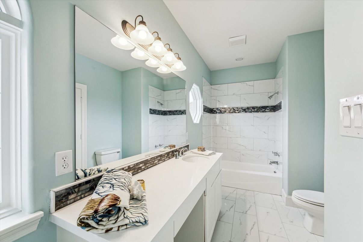 Bathroom, Interior, Marble, Marble Walls