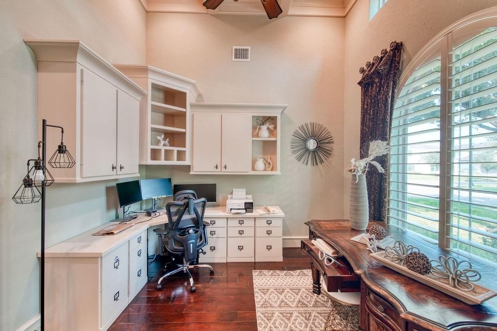 Home Office, Interior, Wood Texture Flooring