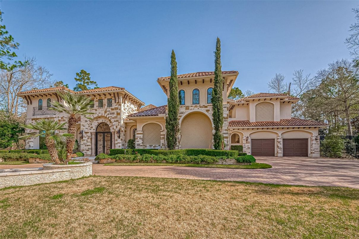 Attached, Backyard, Exterior, Facade, Mediterranean